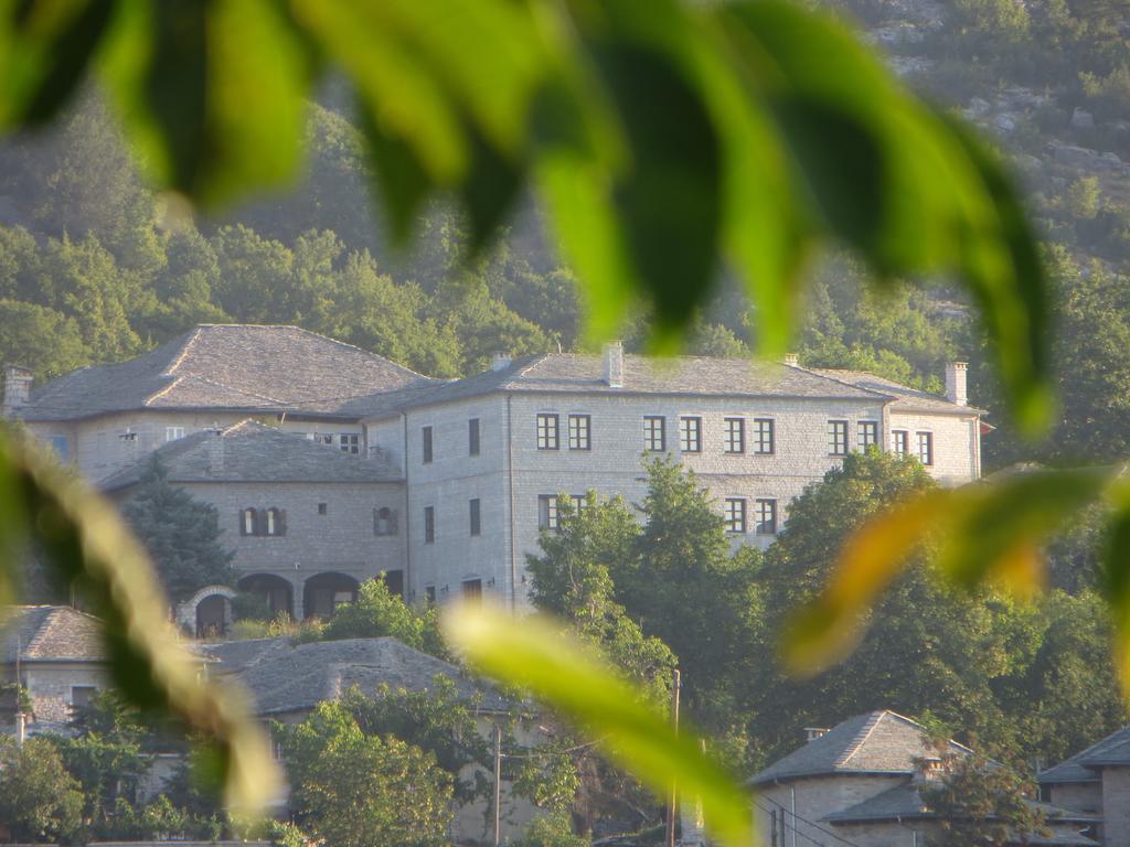 Hotel Monodendri Exterior photo